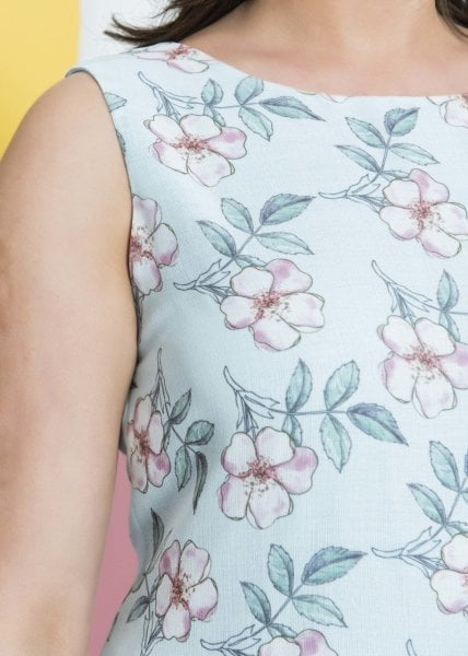 Mavi Çiçekli Büyük Beden Elbise