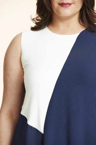 Lacivert Beyaz Kolsuz Büyük Beden Elbise