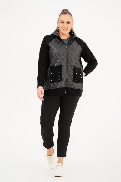 Siyah Kapitoneli Kapşonlu Büyük Beden Ceket