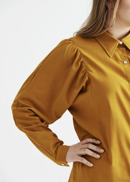 Safran Omuz Büzgülü Büyük Beden Viskon Gömlek