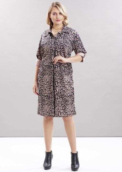 Leopar Desenli Büyük Beden Gömlek Elbise