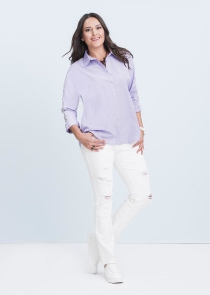 Kolu Güpür Detaylı Büyük Beden Gömlek