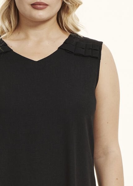 Siyah Keten Kumaş Büyük Beden Elbise