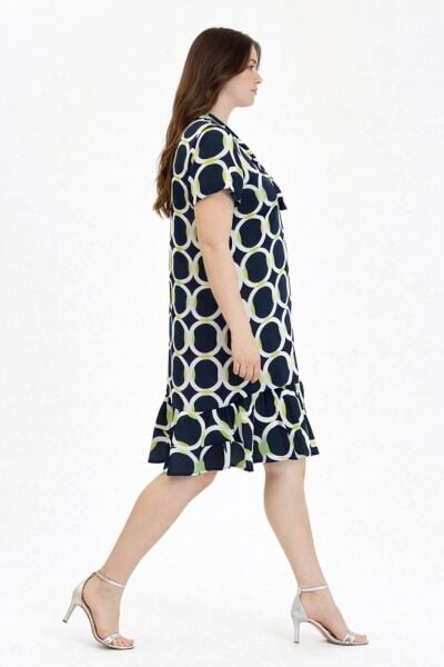 Yeşil Geometrik Desenli Büyük Beden Elbise