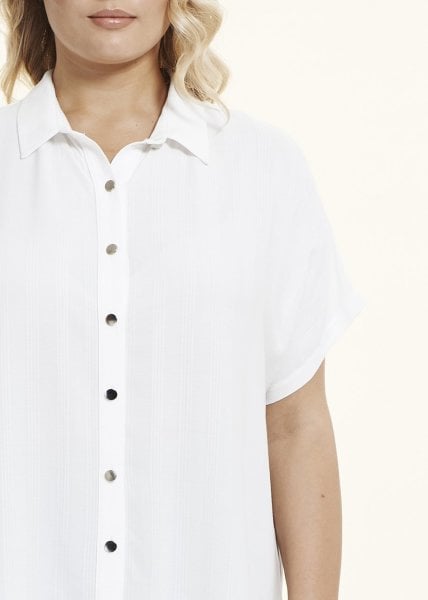 Beyaz Arkası Uzun Viskon Büyük Beden Gömlek